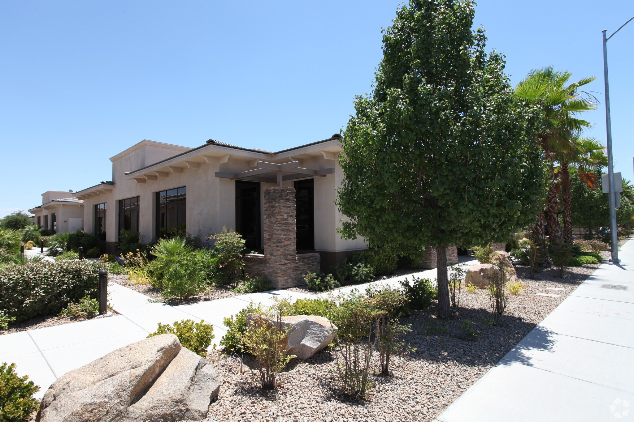 2850 S Jones Blvd, Las Vegas, NV à vendre Photo principale– Image 1 sur 2