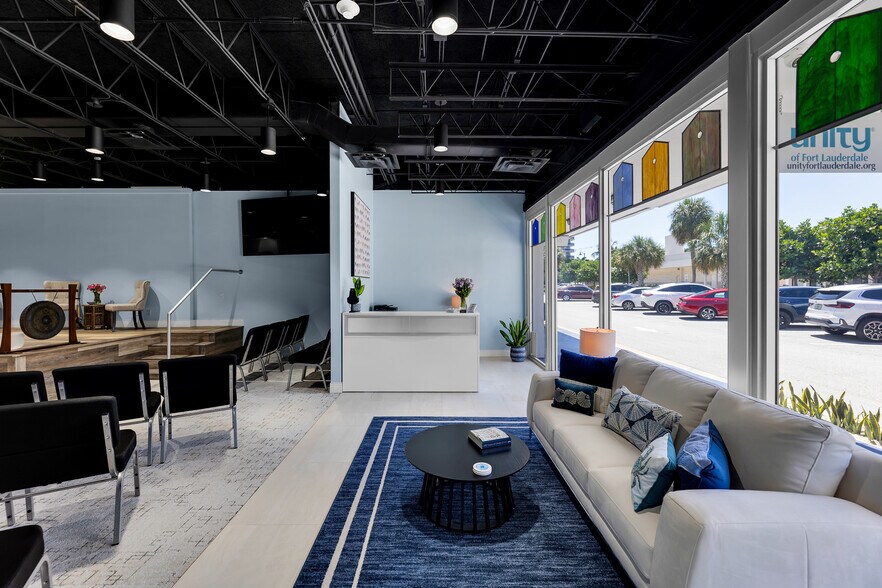 3331 NE 32nd St, Fort Lauderdale, FL à vendre - Photo de l’immeuble – Image 1 sur 10