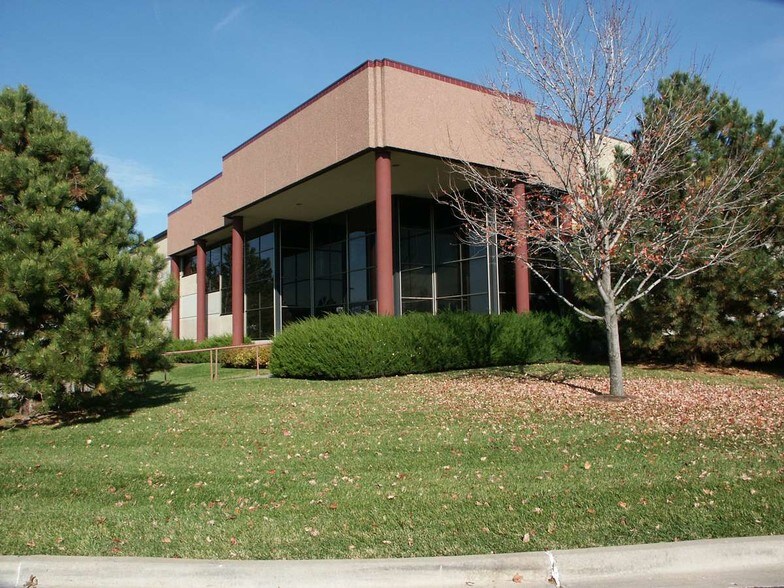 9755-9771 Commerce Pky, Lenexa, KS à louer - Autre – Image 2 sur 7