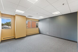 570 Asbury St, Saint Paul, MN à louer Photo intérieure– Image 2 sur 4