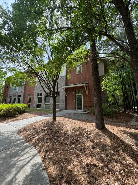 501 Bramson Ct, Mount Pleasant, SC à vendre - Photo de l’immeuble – Image 2 sur 11