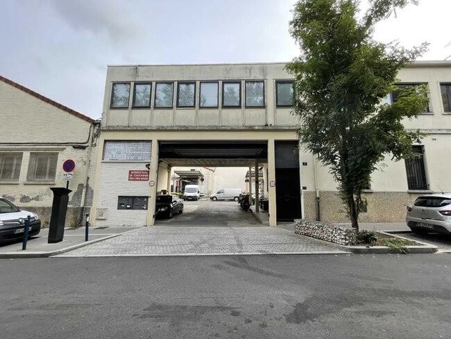 Plus de détails pour Bureau, Local d'activités à louer