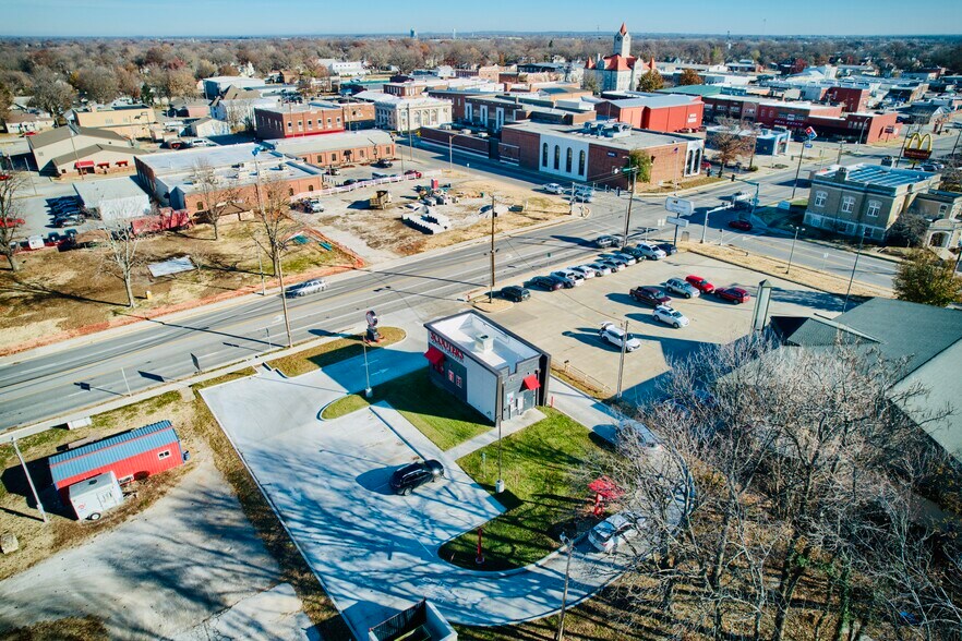 319 W Austin Blvd, Nevada, MO à vendre - Aérien – Image 3 sur 3