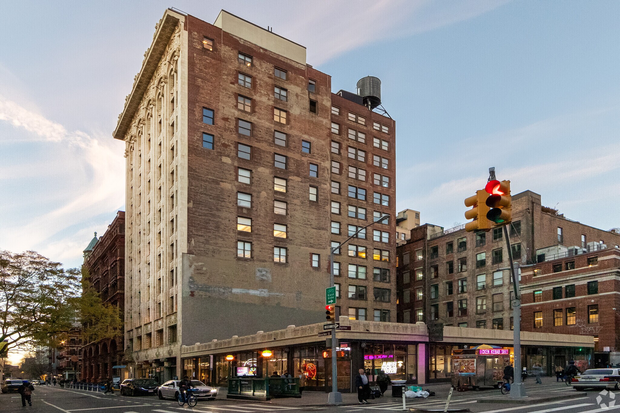 65 Bleecker St, New York, NY à louer Photo principale– Image 1 sur 5