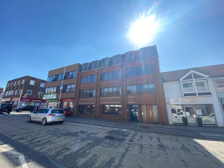 47-49 Commercial Rd, Swindon à vendre - Photo de l’immeuble – Image 3 sur 6