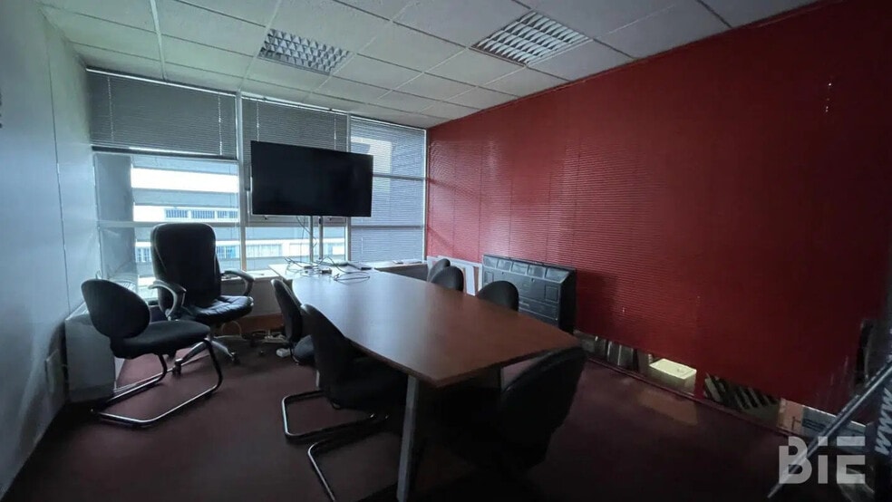 Industriel/Logistique dans Blanquefort à vendre - Photo intérieure – Image 3 sur 4