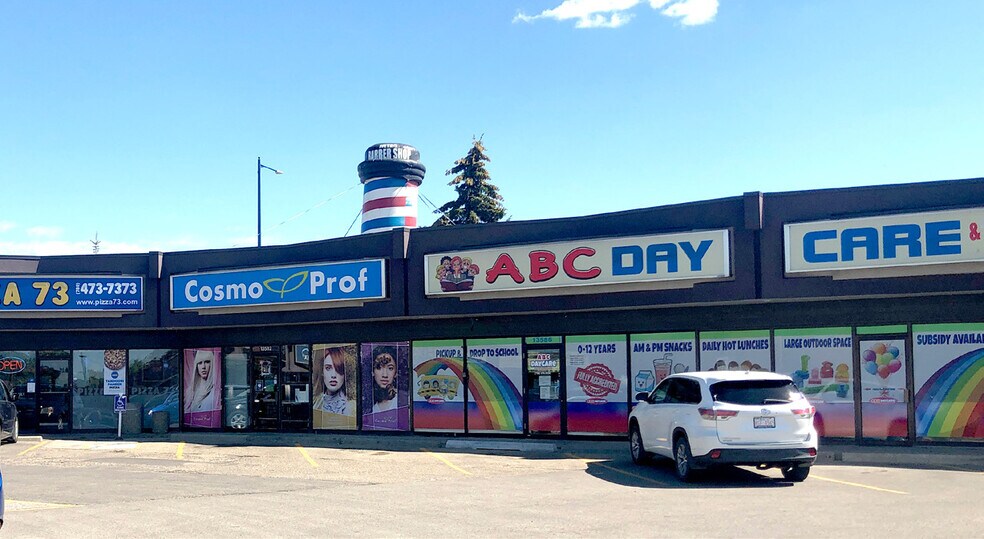 13560-13594 Fort Rd, Edmonton, AB à louer - Photo de l’immeuble – Image 3 sur 10