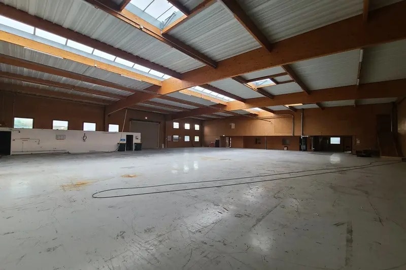 Local d’activités dans Anglet à louer - Photo intérieure – Image 2 sur 5