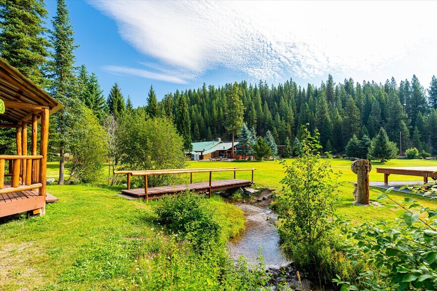 7000 Graves Creek Rd, Lolo, MT à vendre - Photo de l’immeuble – Image 1 sur 126