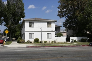 20618 Hartland St, Winnetka CA - Immobilier d'entreprise