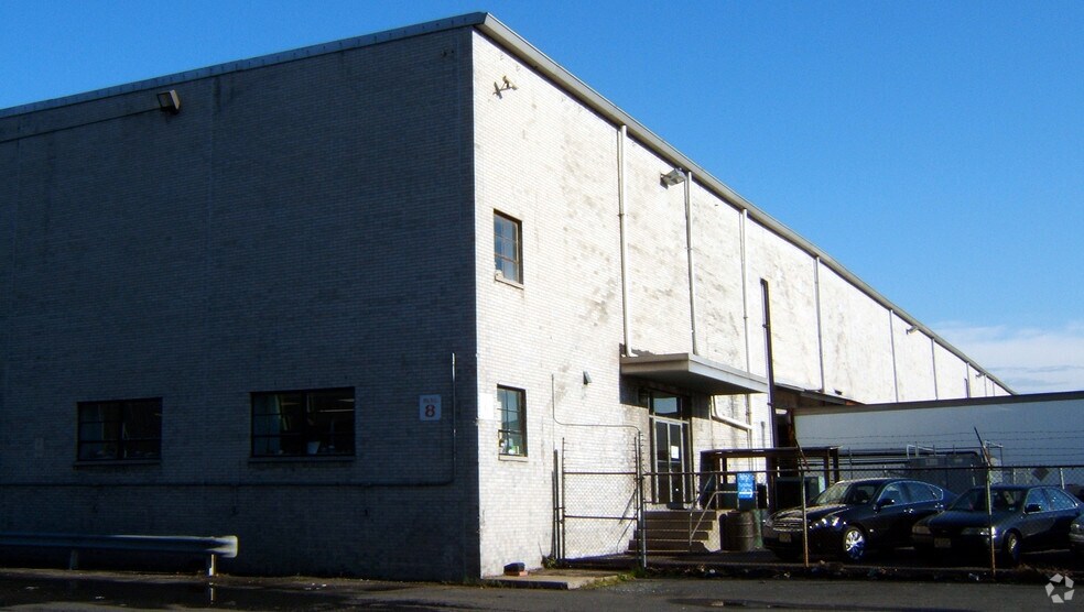 80 Campus Dr, Kearny, NJ à louer - Photo de l’immeuble – Image 2 sur 3