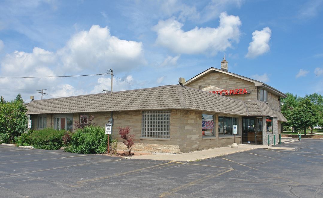 16680 W Bluemound Rd, Brookfield, WI à vendre Photo principale– Image 1 sur 8