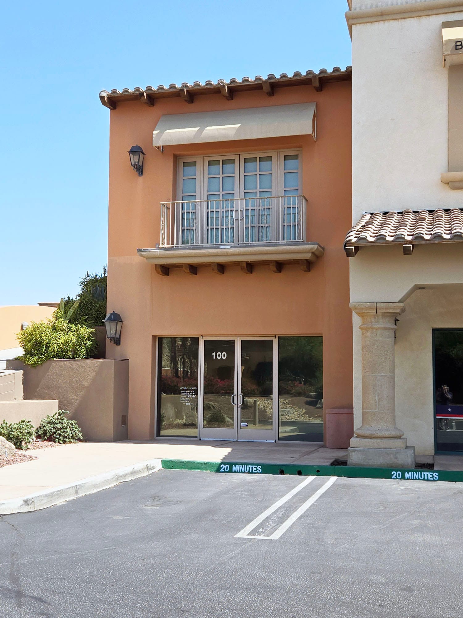 78370 Highway 111, La Quinta, CA à louer Photo de l’immeuble– Image 1 sur 3