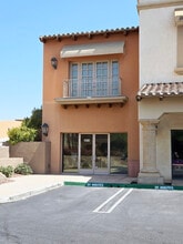 78370 Highway 111, La Quinta, CA à louer Photo de l’immeuble– Image 1 sur 3