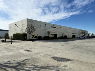 Plus de détails pour 4301 Resnik Ct, Bakersfield, CA - Industriel/Logistique à louer