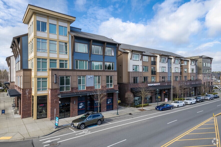 12345 NE 115TH Pl, Kirkland, WA à louer - Photo principale – Image 1 sur 27