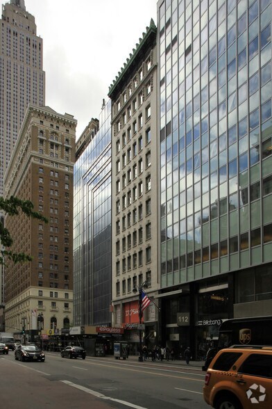 110 W 34th St, New York, NY à louer - Photo de l’immeuble – Image 2 sur 6
