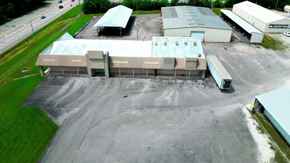 1297 Highway 192 E, London, KY à louer - Vidéo sur l’annonce professionnelle – Image 2 sur 22