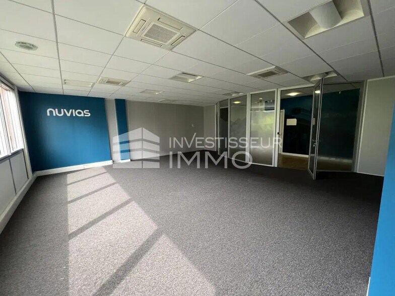 Bureau dans Meudon à louer - Photo de l’immeuble – Image 2 sur 4