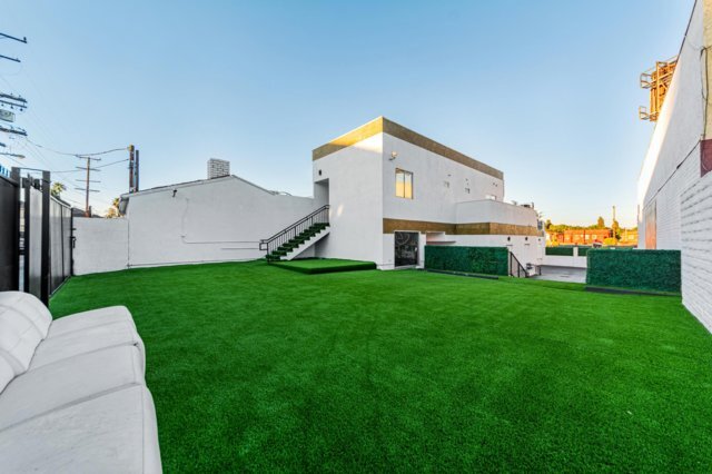 4225 Crenshaw Blvd, Los Angeles, CA à louer - Photo de l’immeuble – Image 3 sur 32