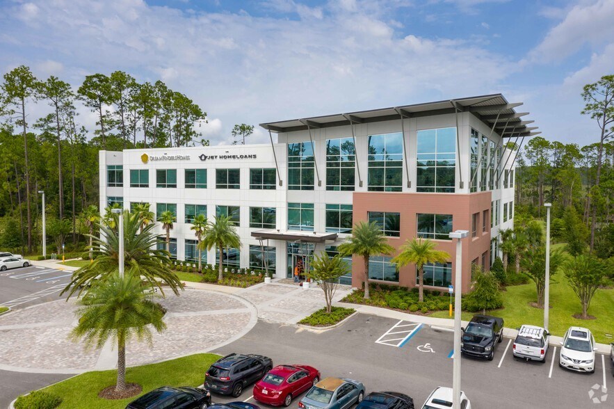 14701 Philips Hwy, Jacksonville, FL à louer - Photo principale – Image 1 sur 13