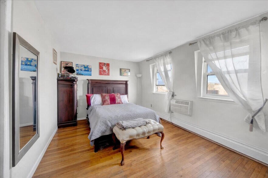 191 Park Ave, Yonkers, NY à vendre - Photo de l’immeuble – Image 3 sur 40