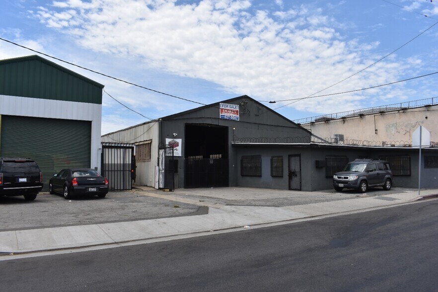 8011 Beach St, Los Angeles, CA à vendre - Photo de l’immeuble – Image 2 sur 13