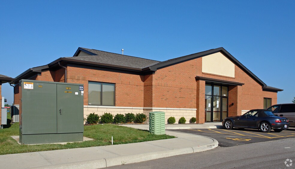 7602 Tylers Place Blvd, West Chester, OH à vendre - Photo de l’immeuble – Image 3 sur 7