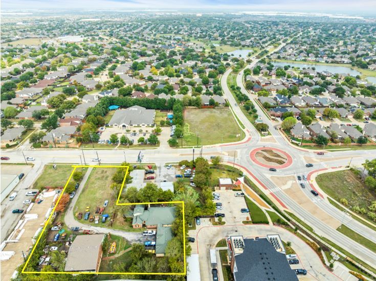 4116-4124 Keller Hicks Rd, Fort Worth, TX à vendre - Aérien – Image 2 sur 8