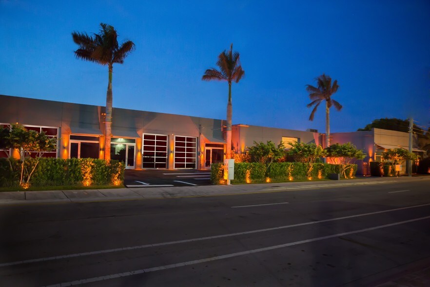 261 NE 61st St, Miami, FL à louer - Photo de l’immeuble – Image 1 sur 4