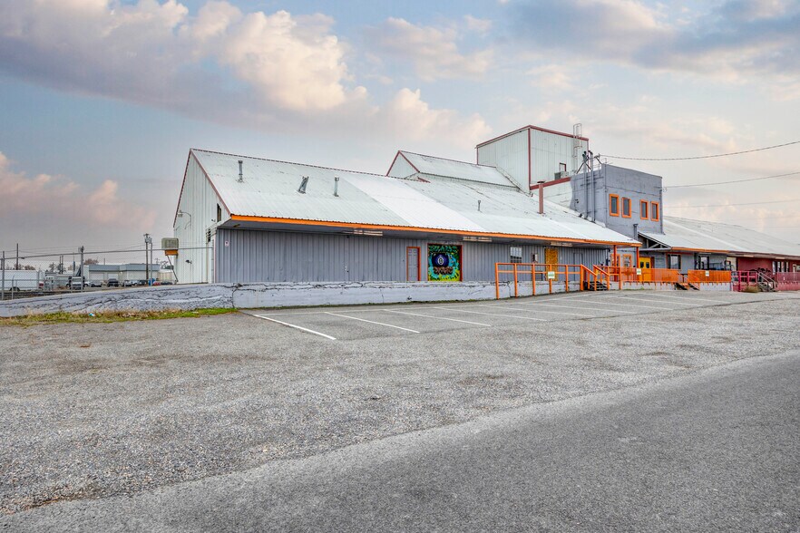 206 N Benton St, Kennewick, WA à louer - Photo de l’immeuble – Image 2 sur 28