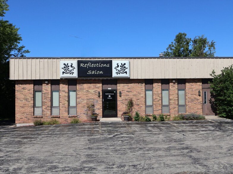 1111 S Washburn St, Oshkosh, WI à louer - Photo principale – Image 1 sur 18