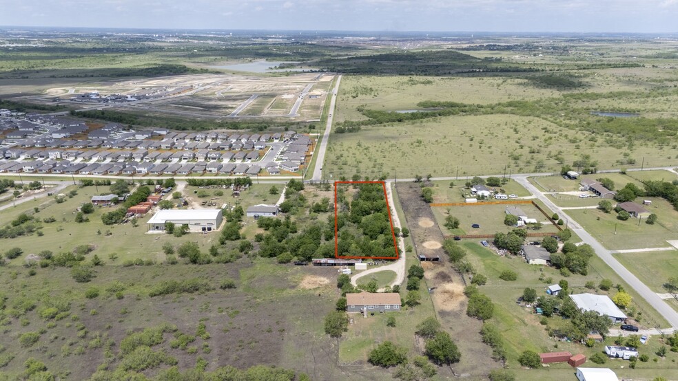 788 Williamson Rd, Niederwald, TX à vendre - Photo de l’immeuble – Image 2 sur 12