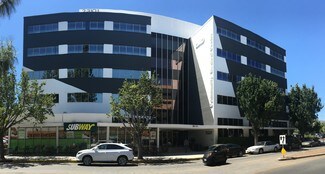 Plus de détails pour 23101 Sherman Pl, Canoga Park, CA - Bureau, Médical à louer