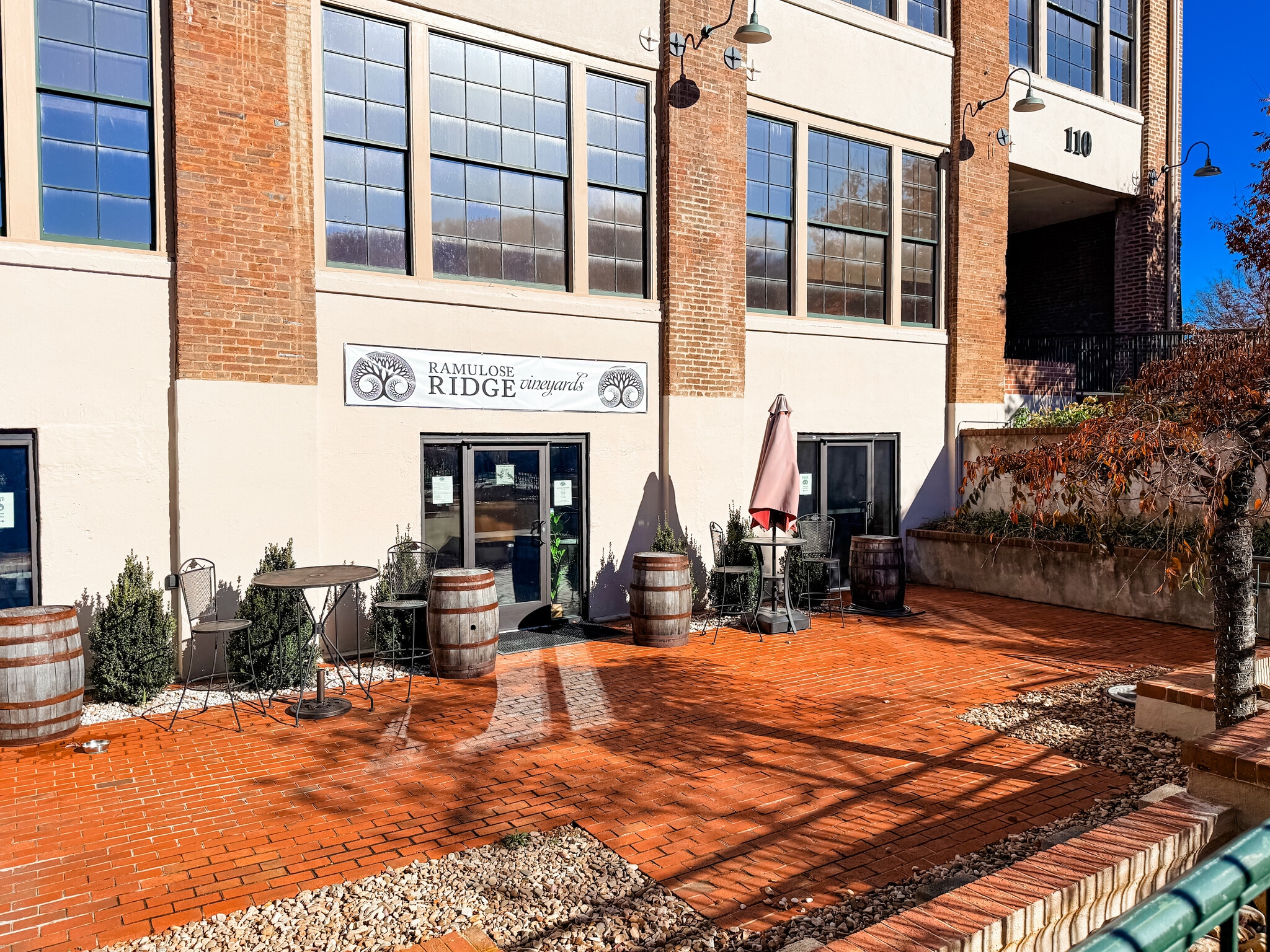 110 W Johnson St, Staunton, VA à louer Photo de l’immeuble– Image 1 sur 20