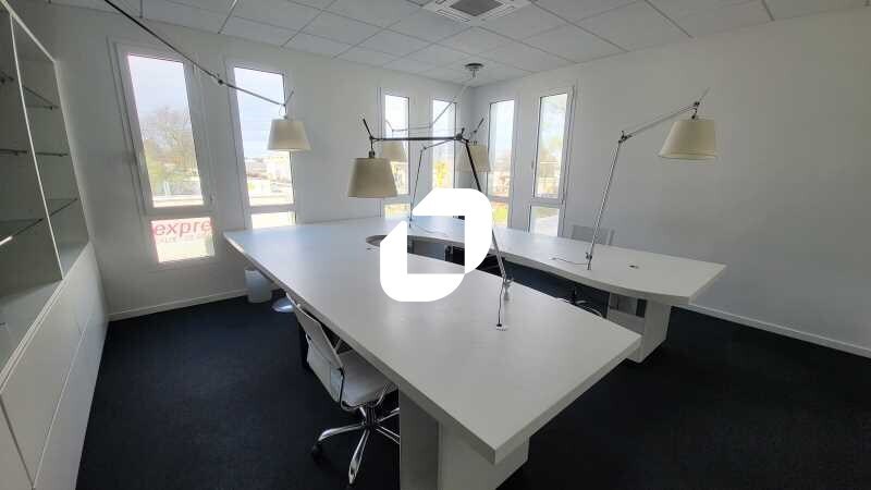 Bureau dans Mérignac à louer - Photo intérieure – Image 2 sur 8