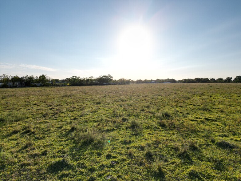 Land (County Rd 220 Angleton, TX 77515) | 197 acres, Angleton, TX à vendre - Photo de l’immeuble – Image 3 sur 22