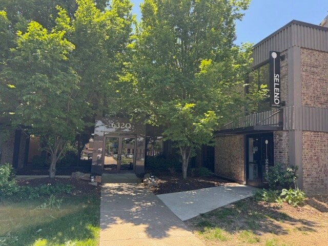 6330 Lamar Ave, Overland Park, KS à louer - Photo de l’immeuble – Image 3 sur 16