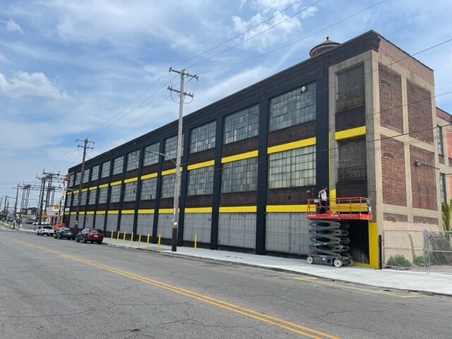 1850 E Sedgley Ave, Philadelphia, PA à louer - Photo de l’immeuble – Image 3 sur 7