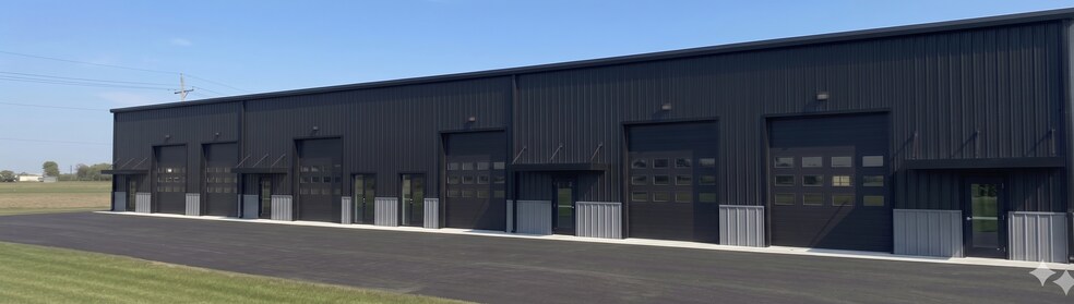 1218 E Veterans Memorial Pky, Truesdale, MO à louer - Photo de l’immeuble – Image 2 sur 7
