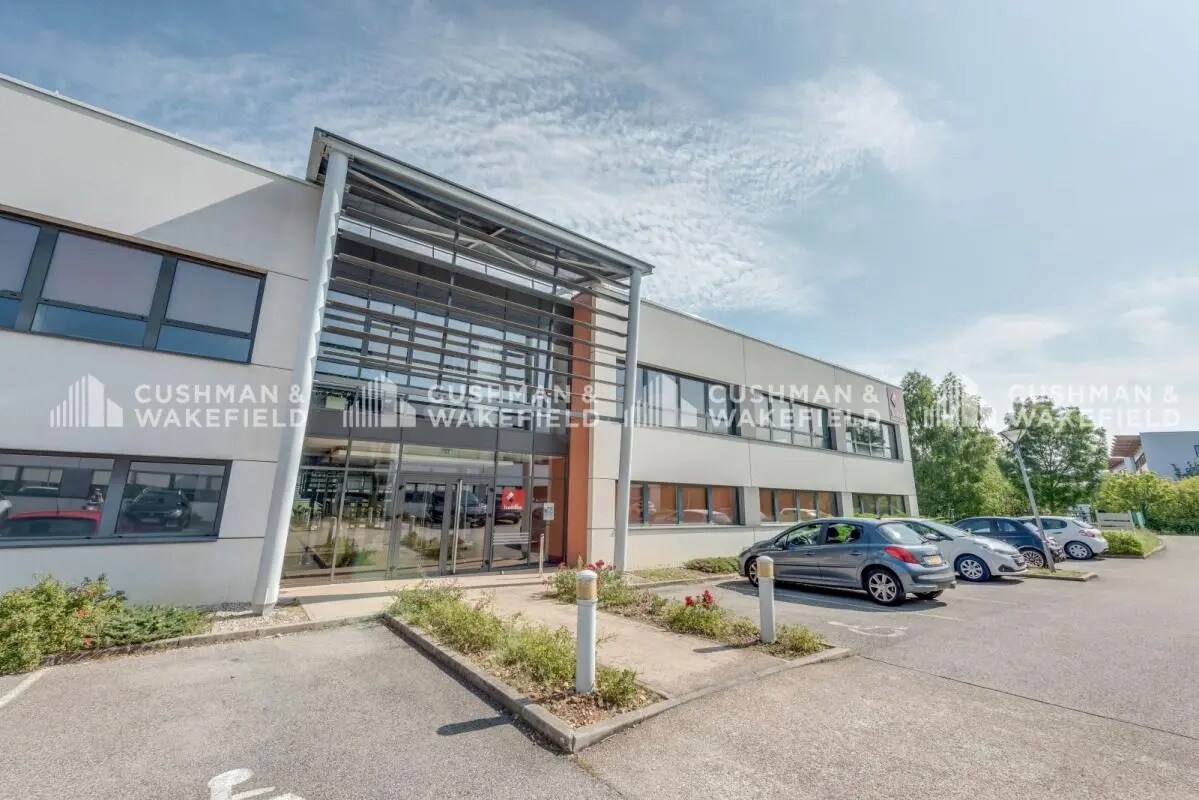 Bureau dans Saint-Priest à louer Photo de l’immeuble– Image 1 sur 6