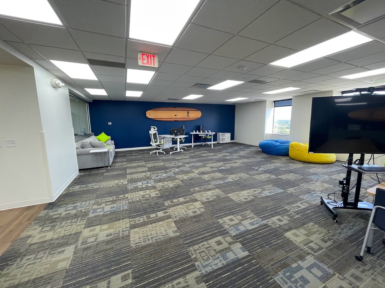 21700 Northwestern Hwy, Southfield, MI à louer Photo intérieure– Image 1 sur 7