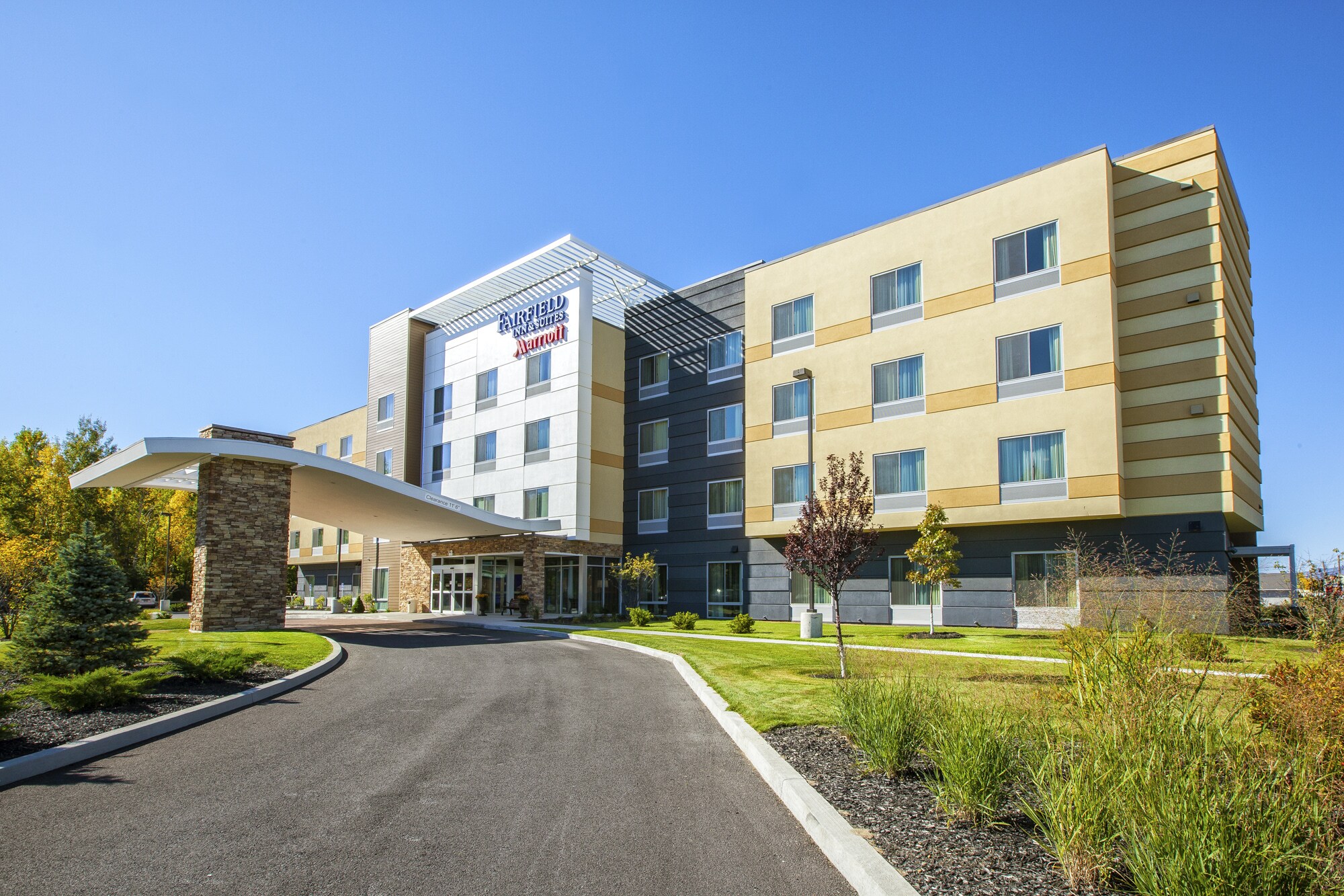 579 State Route 3, Plattsburgh, NY à vendre Photo principale– Image 1 sur 3