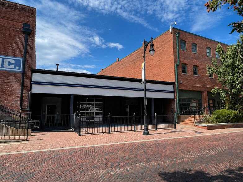 117 N Mosley St, Wichita, KS à louer - Photo principale – Image 1 sur 12