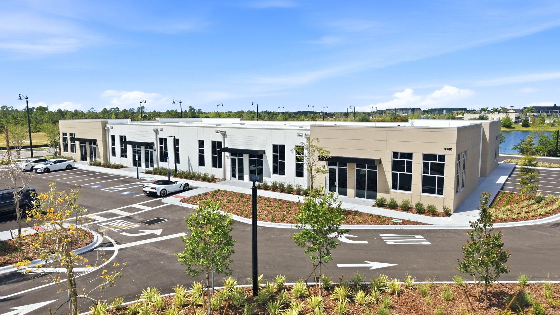 19740 S. West Villages Parkway, Venice, FL à louer Photo de l’immeuble– Image 1 sur 29