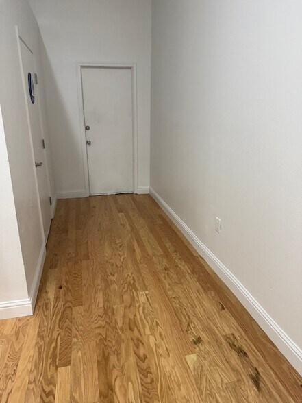 404 Broadway, San Francisco, CA à louer - Photo de l’immeuble – Image 3 sur 9