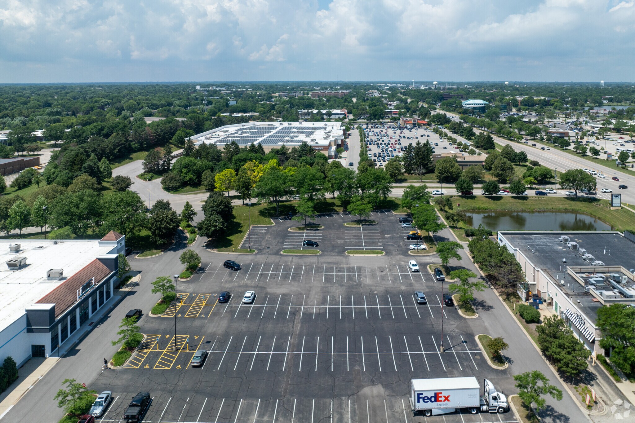 N Fairway Dr, Vernon Hills, IL à louer Photo principale– Image 1 sur 5