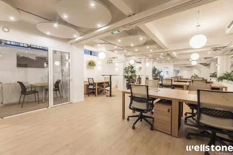 94 Rue Saint-Lazare, Paris à louer - Photo de l’immeuble – Image 2 sur 9