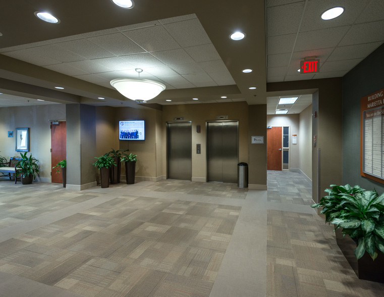780 Canton Rd NE, Marietta, GA à louer - Photo intérieure – Image 3 sur 4