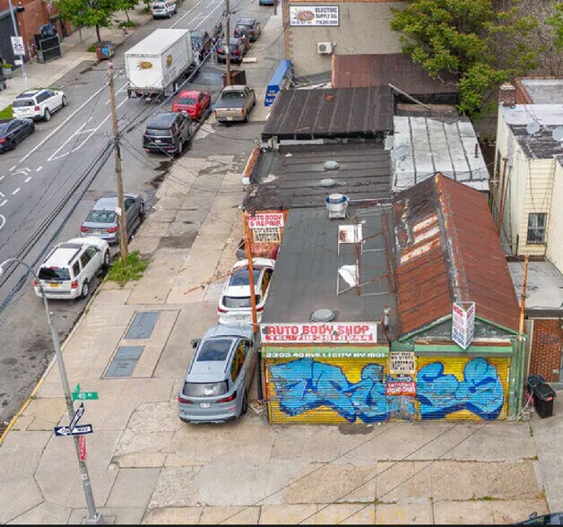 23-03 40th Ave, Long Island City, NY à vendre - Photo de l’immeuble – Image 1 sur 6